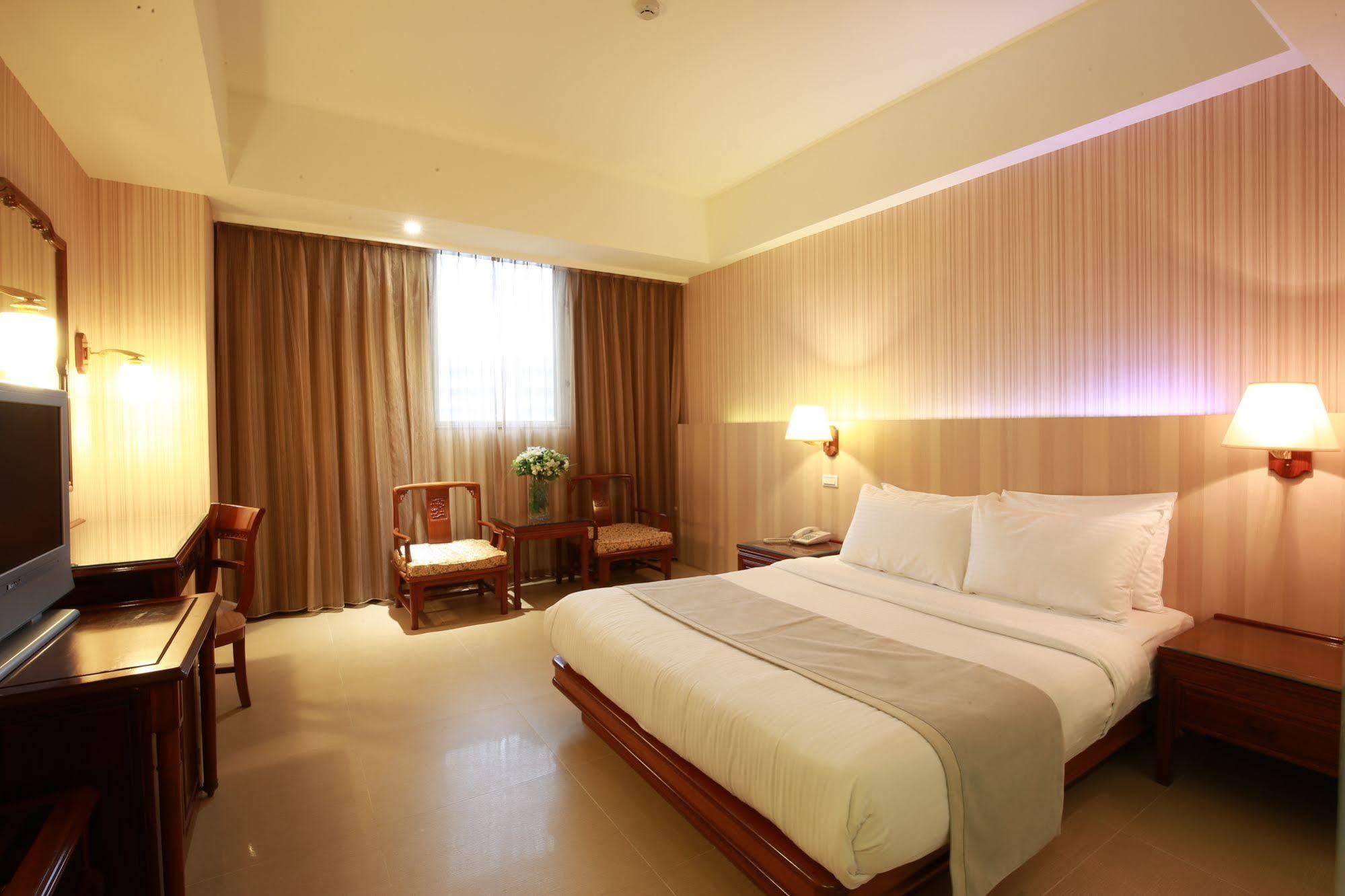 Highness Hotel Guishan Eksteriør bilde