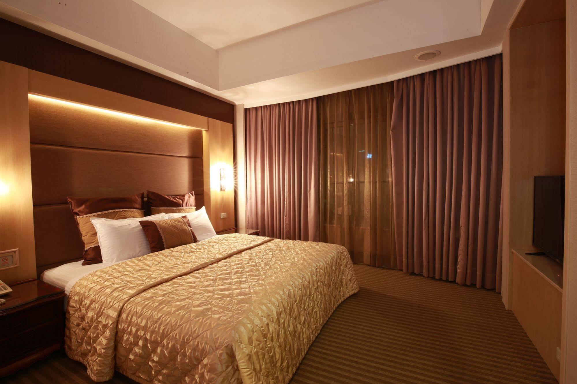 Highness Hotel Guishan Eksteriør bilde