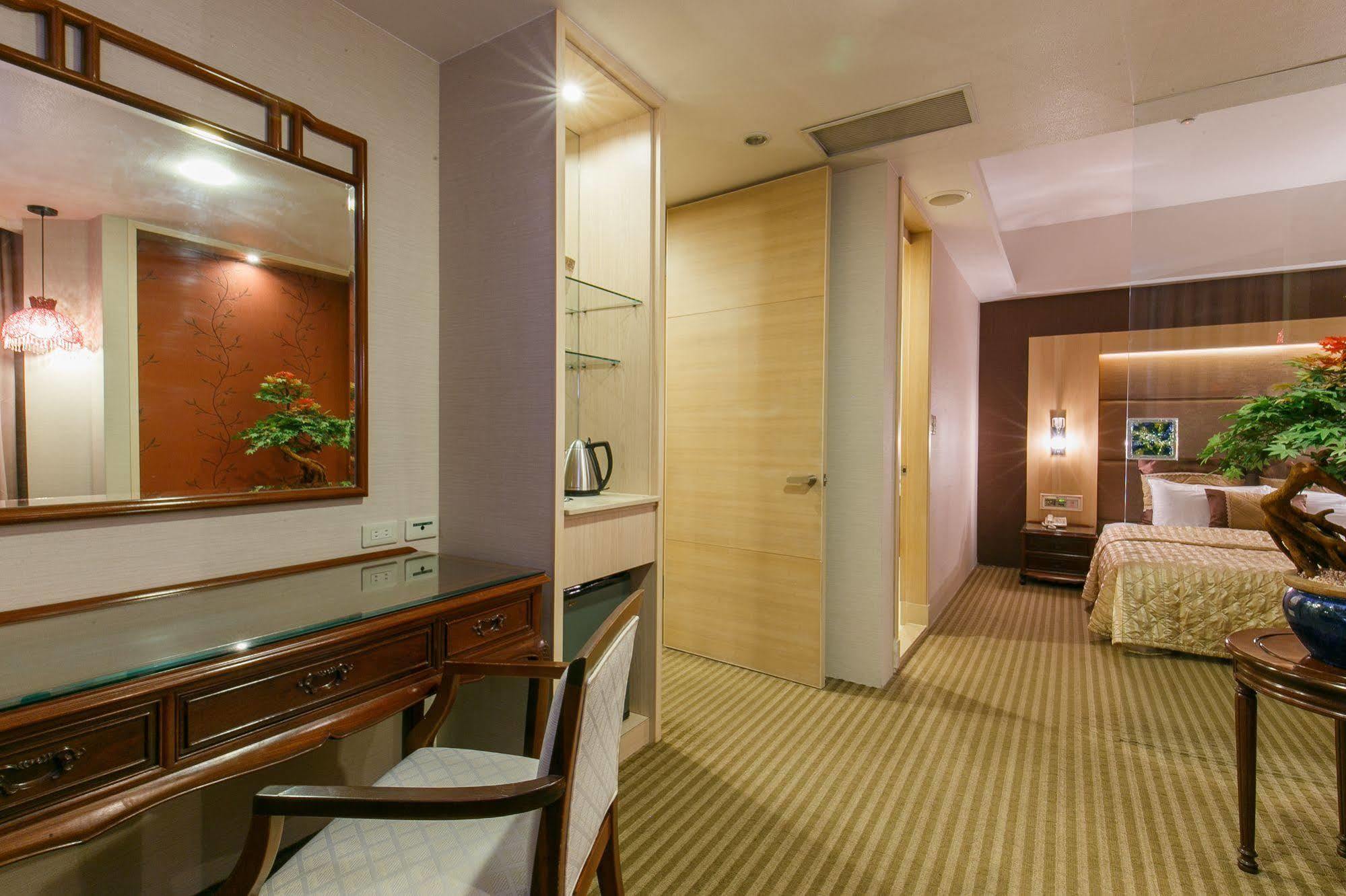 Highness Hotel Guishan Eksteriør bilde