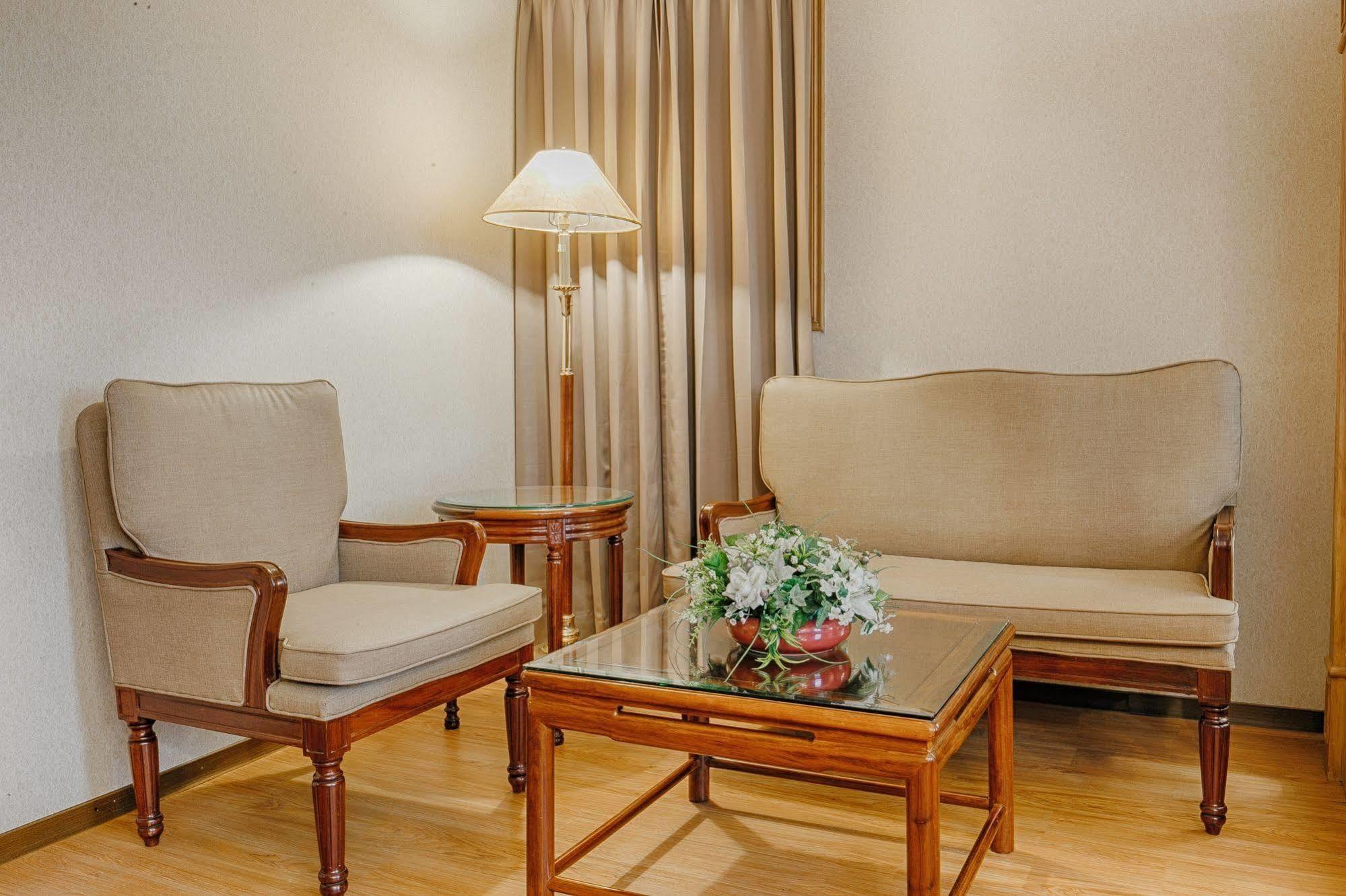 Highness Hotel Guishan Eksteriør bilde